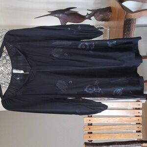 Monoreno Embroidered Womens top